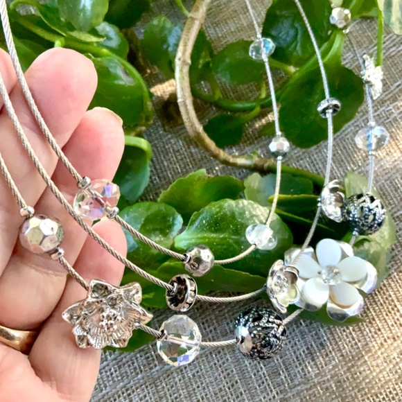 VINTAGE SILVER ANTIQUE FLOWER BEADED NECKLACE + STRETCH STATEMENT BRACELET⭐️NEW - Picture 9 of 13